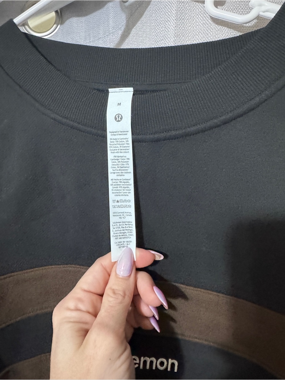 lululemon athletica Black Sweatshirt with Brown Stripe - Picture 2 of 3